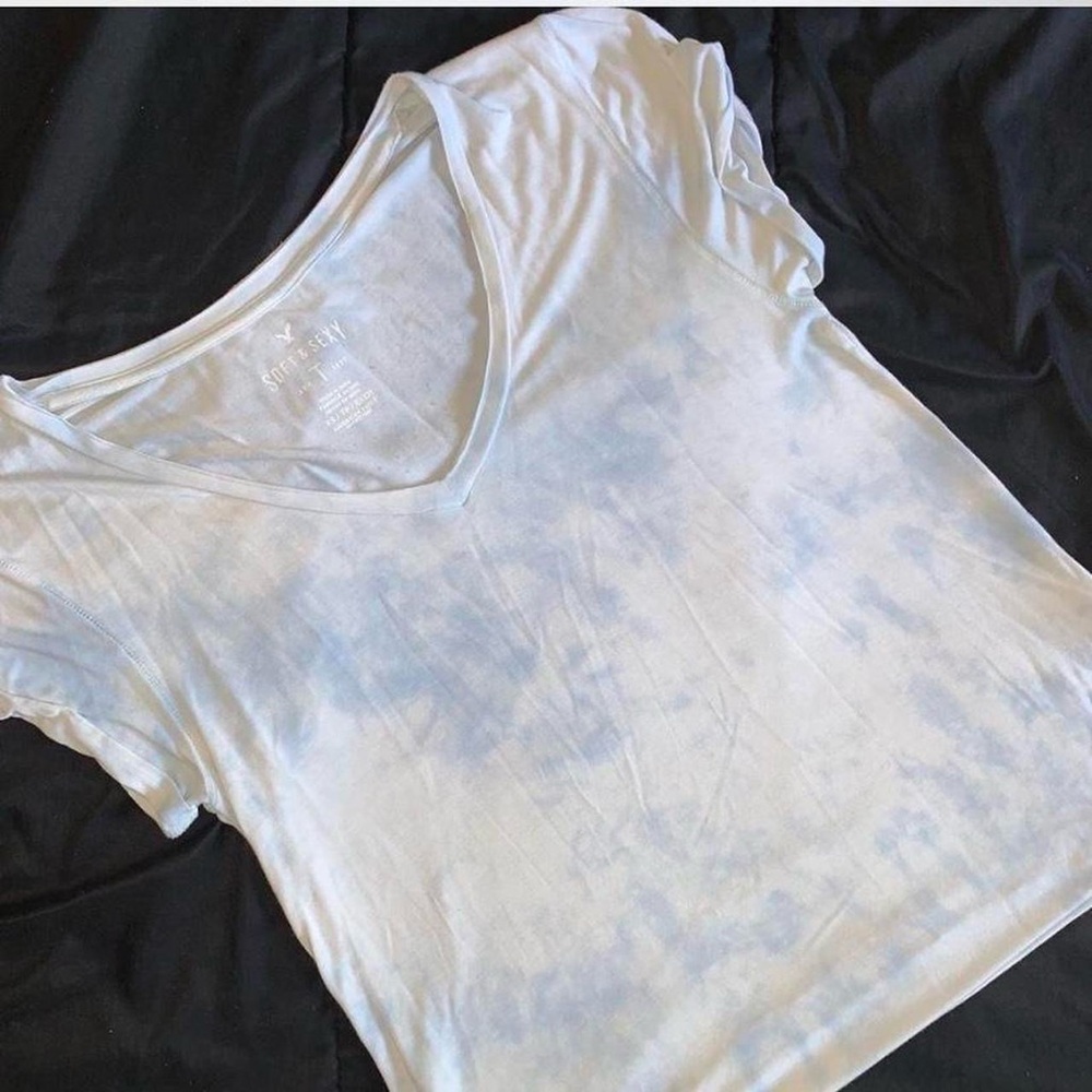 Women's American Eagle Soft Light Blue V-Neck Top